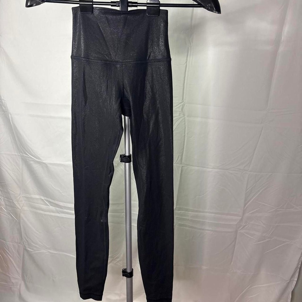 Lululemon black shiny leggings
